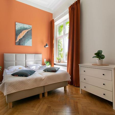 Vintage Apartment Gertrudy Street Krakow Exterior photo